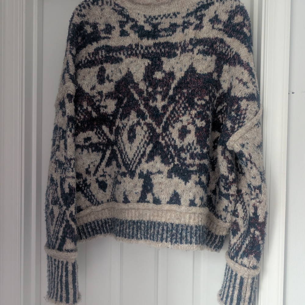 Pilcro Beige and Teal Patterned Crewneck Sweater - Picture 4 of 5